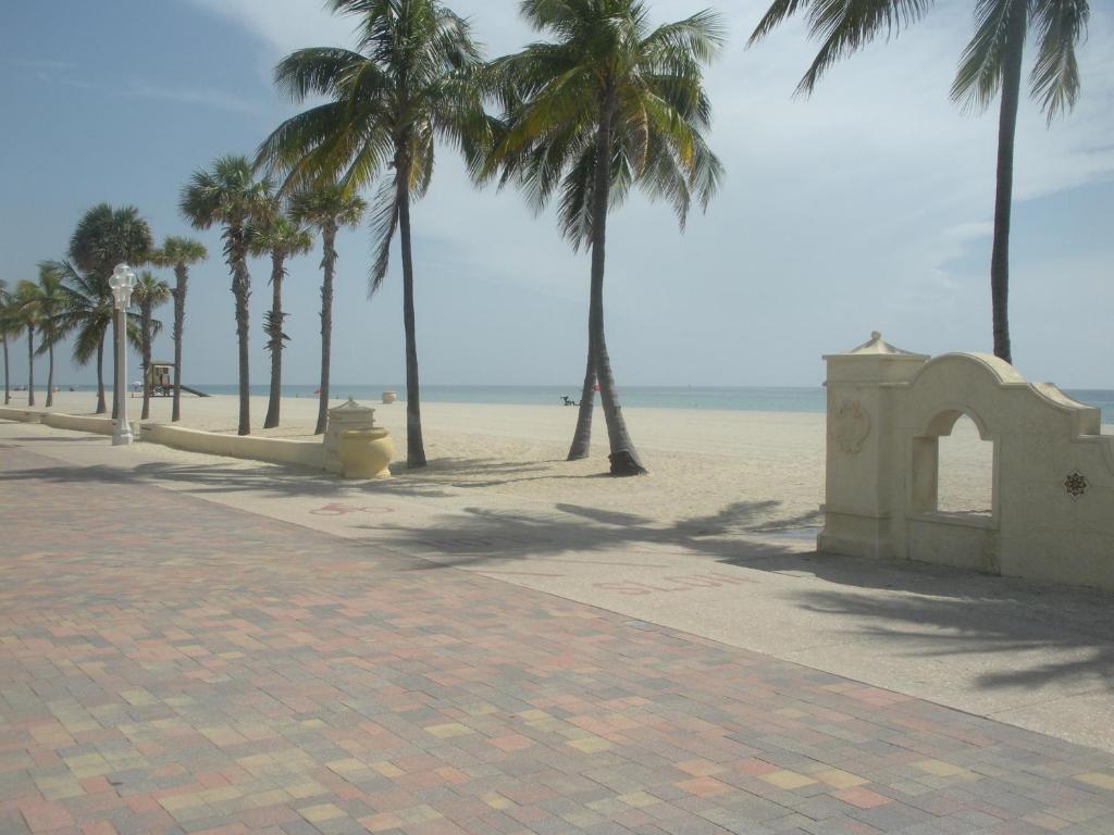 هوليوود Surf Inn Hotel المظهر الخارجي الصورة